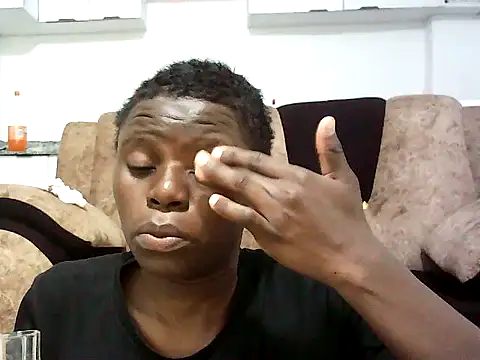 hottgirlval online show from March 1, 2025, 2:15 am