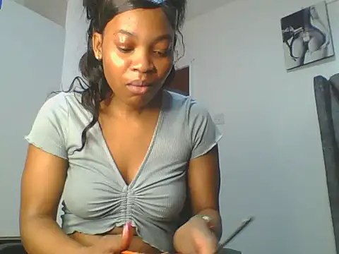 Snapshot of _Becky002 chatting on July 8, 2026, 8:48 am Becky002 online show from July 8, 2026, 8:48 am
