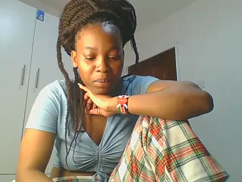  Becky002 online show from May 11, 2026, 1:34 pm