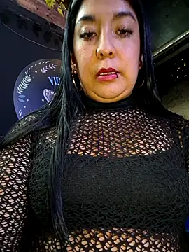 Bella keny online show from September 19, 2025, 7:40 pm