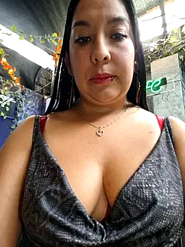 Bella keny online show from April 29, 2026, 6:58 pm