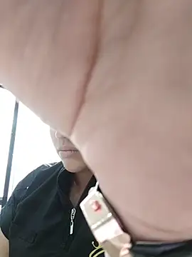 EmaGw online show from December 20, 2025, 8:33 pm