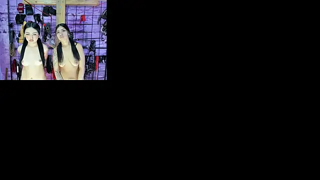 alexia aitanaa  online show from October 22, 2025, 11:25 pm