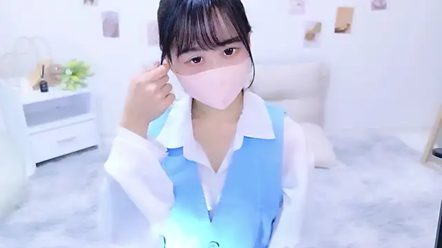 chihiro ri online show from September 17, 2025, 7:10 am