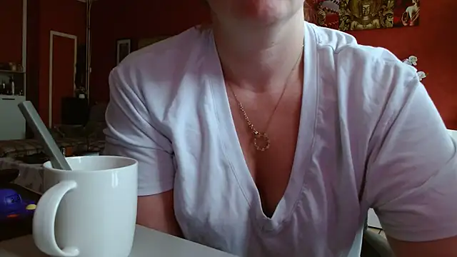 cruellaculdenfer67 online show from June 15, 2026, 7:19 am