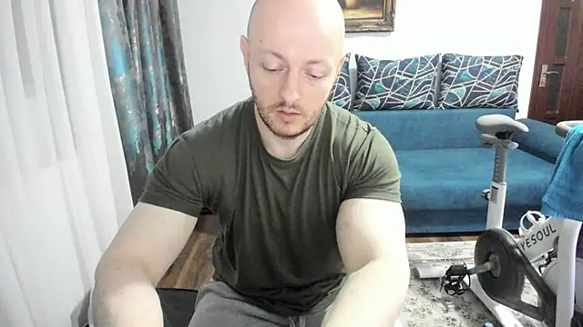 xxxWildxThoughtsxxx online show from February 14, 2025, 12:09 am