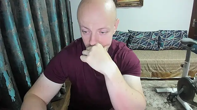 xxxWildxThoughtsxxx online show from October 18, 2025, 10:34 pm