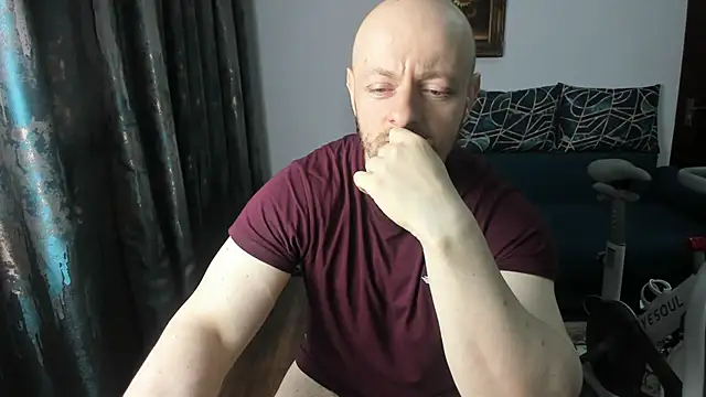 xxxWildxThoughtsxxx online show from March 11, 2025, 10:20 pm