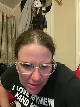 velvetta  online show from September 19, 2025, 12:58 am