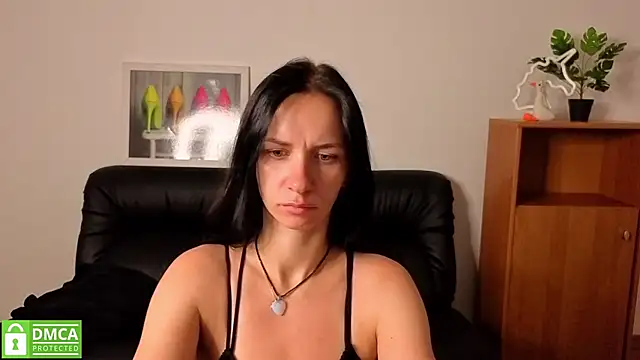 annakillianox online show from July 28, 2026, 5:26 am