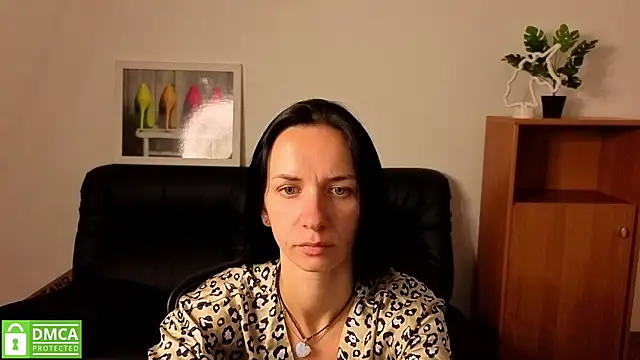 annakillianox online show from July 21, 2026, 5:31 am