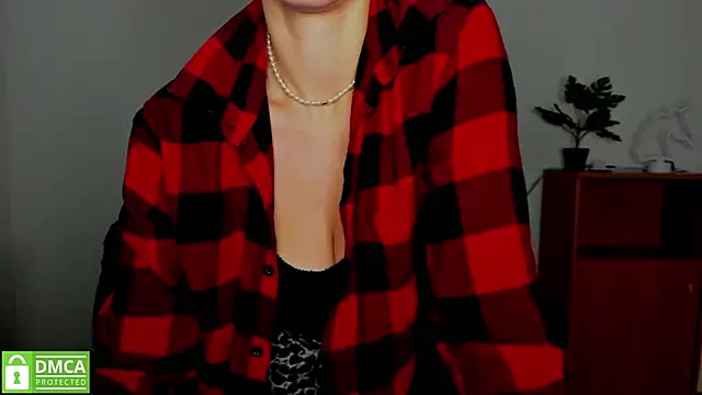 annakillianox online show from October 2, 2025, 5:22 am