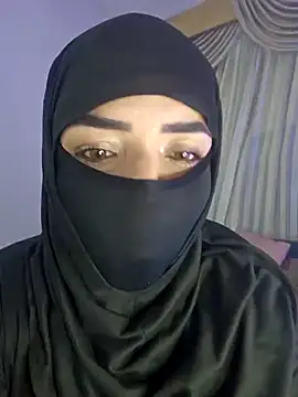 Uzra hayed online show from October 7, 2025, 7:59 pm