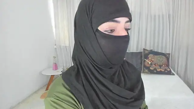 Uzra hayed online show from May 29, 2026, 2:45 pm