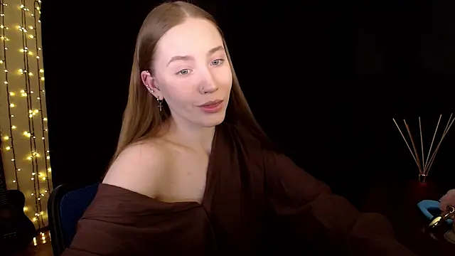 Snapshot of SindiWatsoon chatting on March 25, 2026, 4:06 pm SindiWatsoon online show from March 25, 2026, 4:06 pm