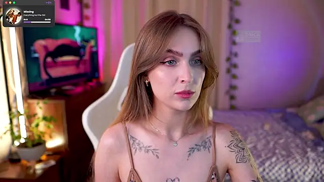 Snapshot of Kamila_icee chatting on July 23, 2026, 9:00 pm Kamila icee online show from July 23, 2026, 9:00 pm
