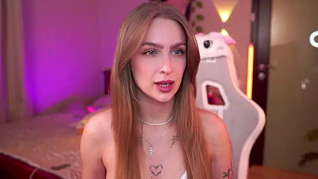 Kamila icee online show from March 15, 2026, 9:11 pm