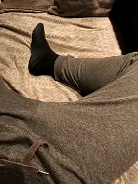 onbifeet online show from December 18, 2025, 7:50 pm