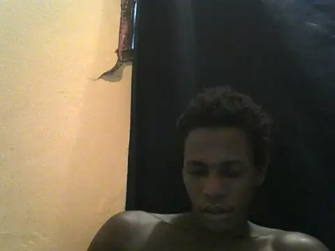 Bigras0011 online show from June 1, 2026, 1:11 pm