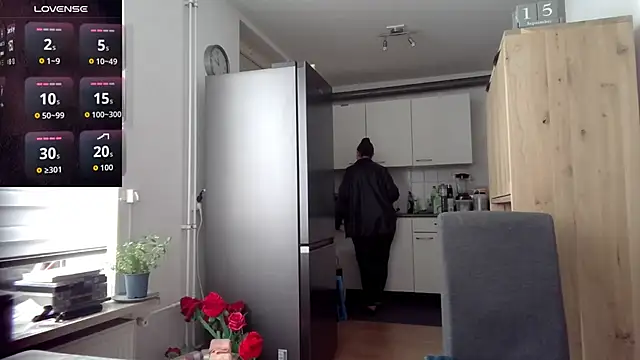 MilfGina online show from September 16, 2025, 8:04 am