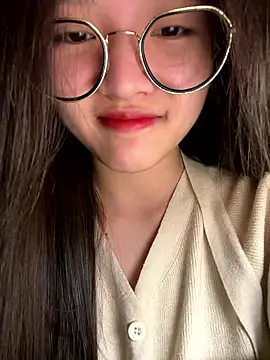 Krixxi22 online show from January 8, 2026, 2:56 pm