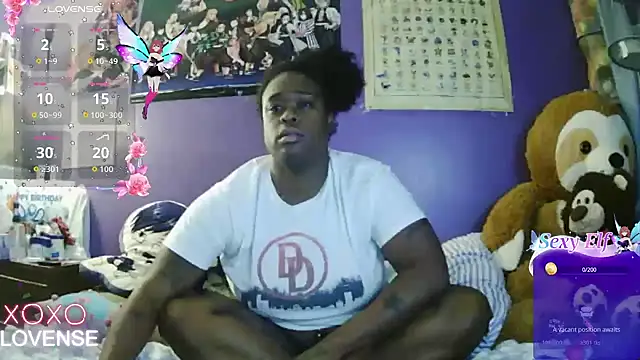 Snapshot of TentenCutiepie69xxx chatting on December 17, 2025, 4:17 am TentenCutiepie69xxx online show from December 17, 2025, 4:17 am