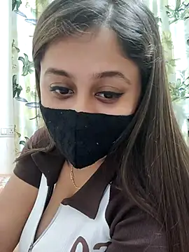 Natasha-143 online show from December 19, 2025, 7:38 pm