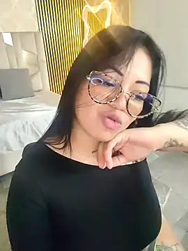 martinna tay online show from March 21, 2026, 8:19 am