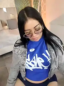 martinna tay online show from March 6, 2026, 3:34 am