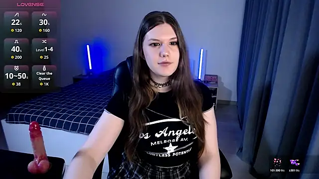 Snapshot of MicheleDoll chatting on February 13, 2026, 4:07 pm MicheleDoll online show from February 13, 2026, 4:07 pm