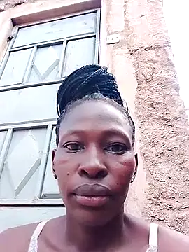 LOVELY-2BERRY online show from March 30, 2026, 6:04 am