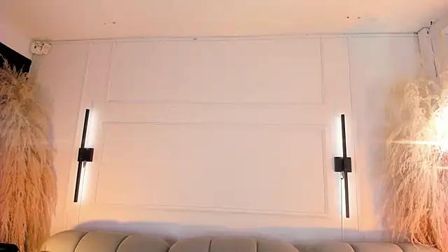 AliceHanz online show from July 7, 2026, 4:04 am