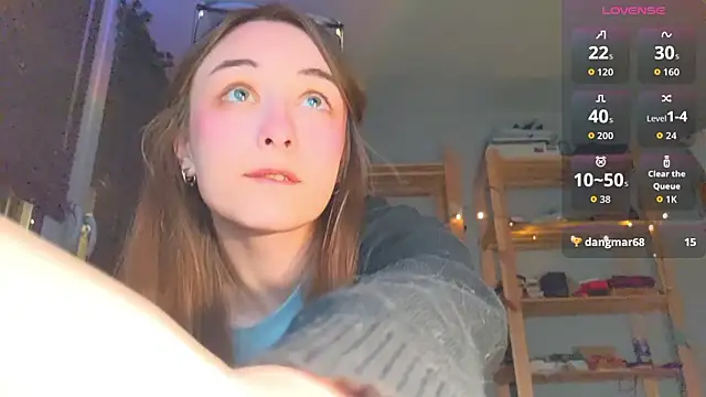 Snapshot of monlight__dana chatting on March 19, 2026, 6:52 pm monlight dana online show from March 19, 2026, 6:52 pm