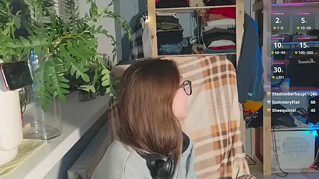 monlight  dana online show from February 14, 2025, 5:36 pm