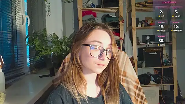 monlight  dana online show from February 26, 2025, 3:32 pm