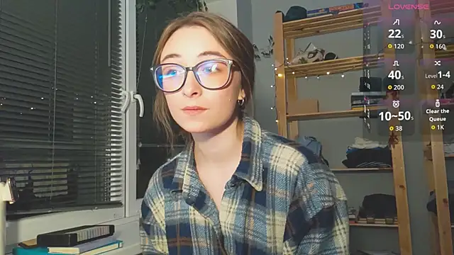 monlight  dana online show from October 5, 2025, 5:03 pm