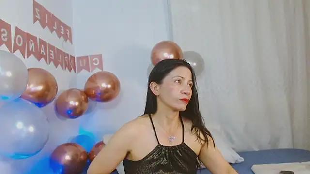 cattaleya1476 online show from October 6, 2025, 3:35 pm