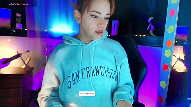 mariana scott   online show from June 30, 2026, 4:01 am