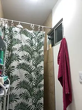 Alex flair online show from October 1, 2025, 4:28 am