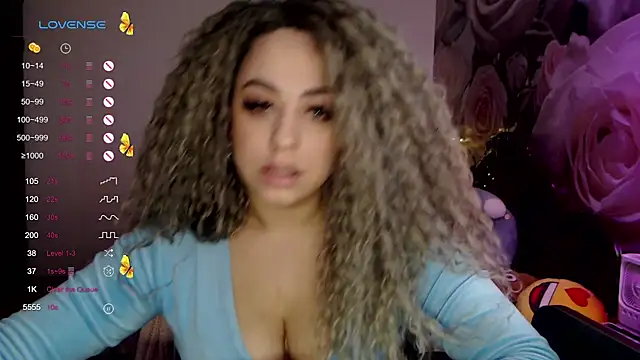  Just a queen 3 online show from February 26, 2025, 6:26 pm