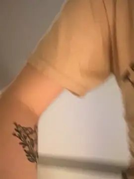 sage  marie online show from February 11, 2025, 4:24 pm