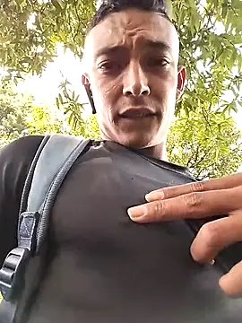 Demiansteven2 online show from September 27, 2025, 5:08 pm