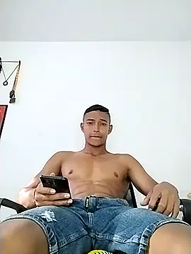 Demiansteven2 online show from September 8, 2025, 9:03 pm