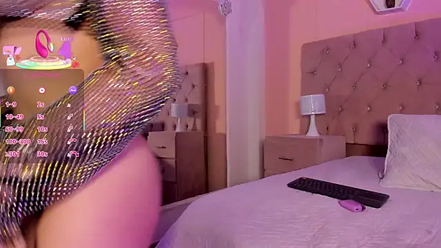 CandyMeyerss  online show from March 23, 2025, 12:04 am