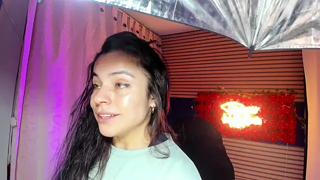 rosse 2504 online show from November 25, 2025, 5:13 pm