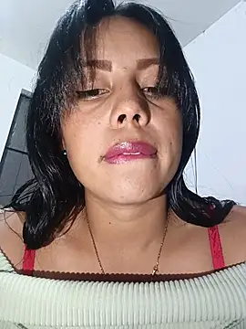  andrea30 online show from June 16, 2026, 11:21 am
