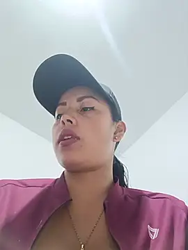  andrea30 online show from July 3, 2026, 11:06 am