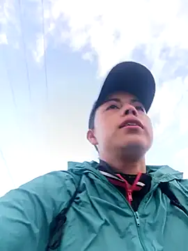  andrea30 online show from October 5, 2025, 11:12 am