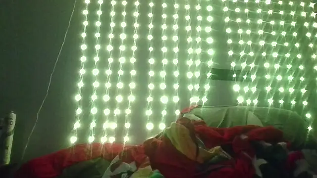 Snapshot of deepinnnnn chatting on July 28, 2026, 7:16 am deepinnnnn online show from July 28, 2026, 7:16 am