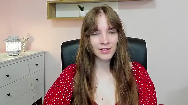 kenzie x online show from August 5, 2026, 4:17 am